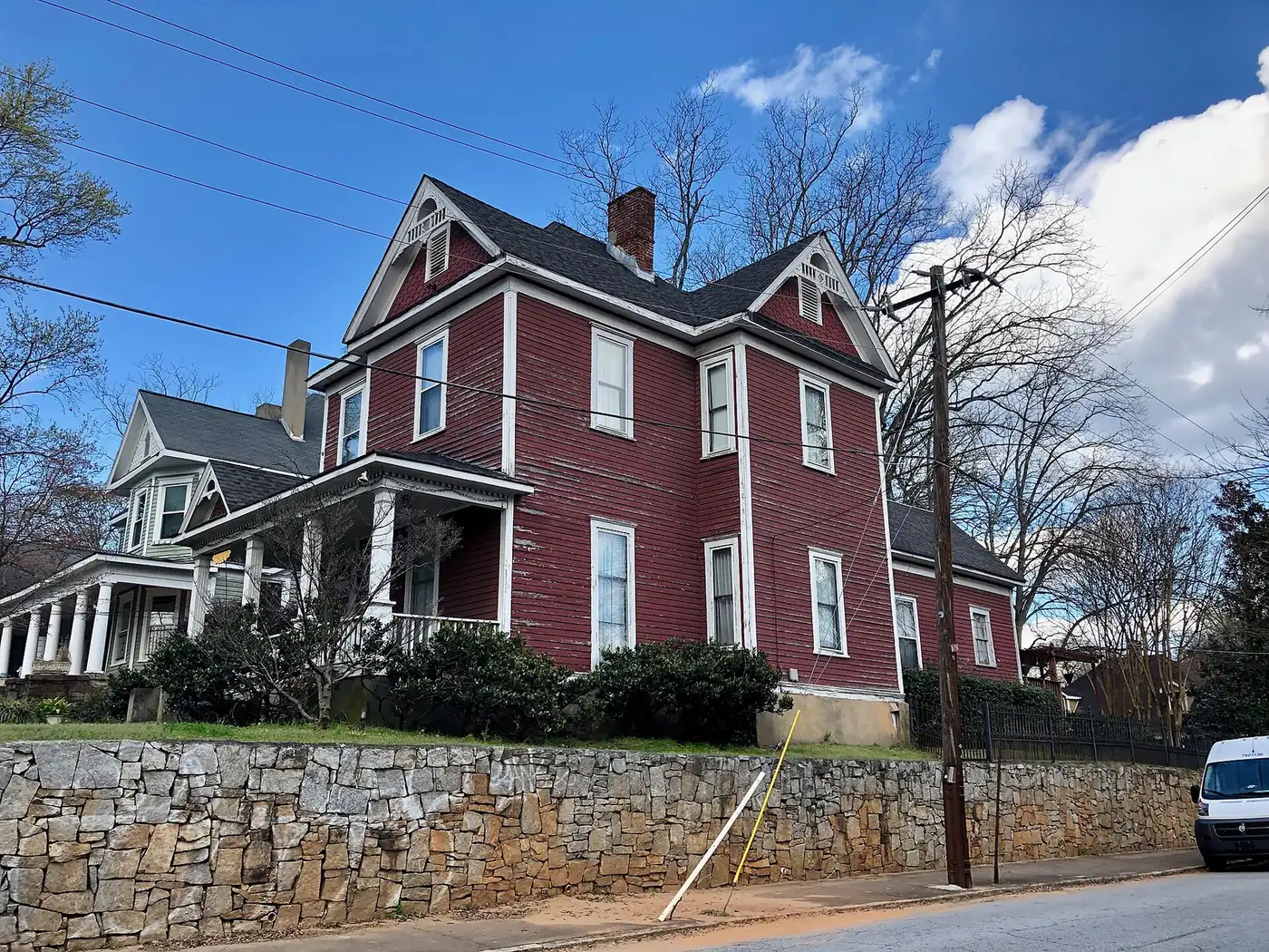 Houses along Boulevard in the Grant Park neighborhood
